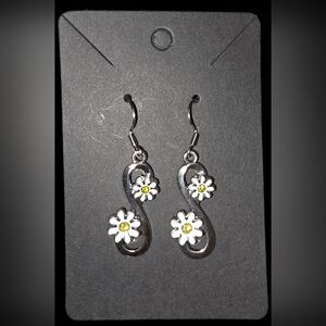 Flower Dangle Earrings
